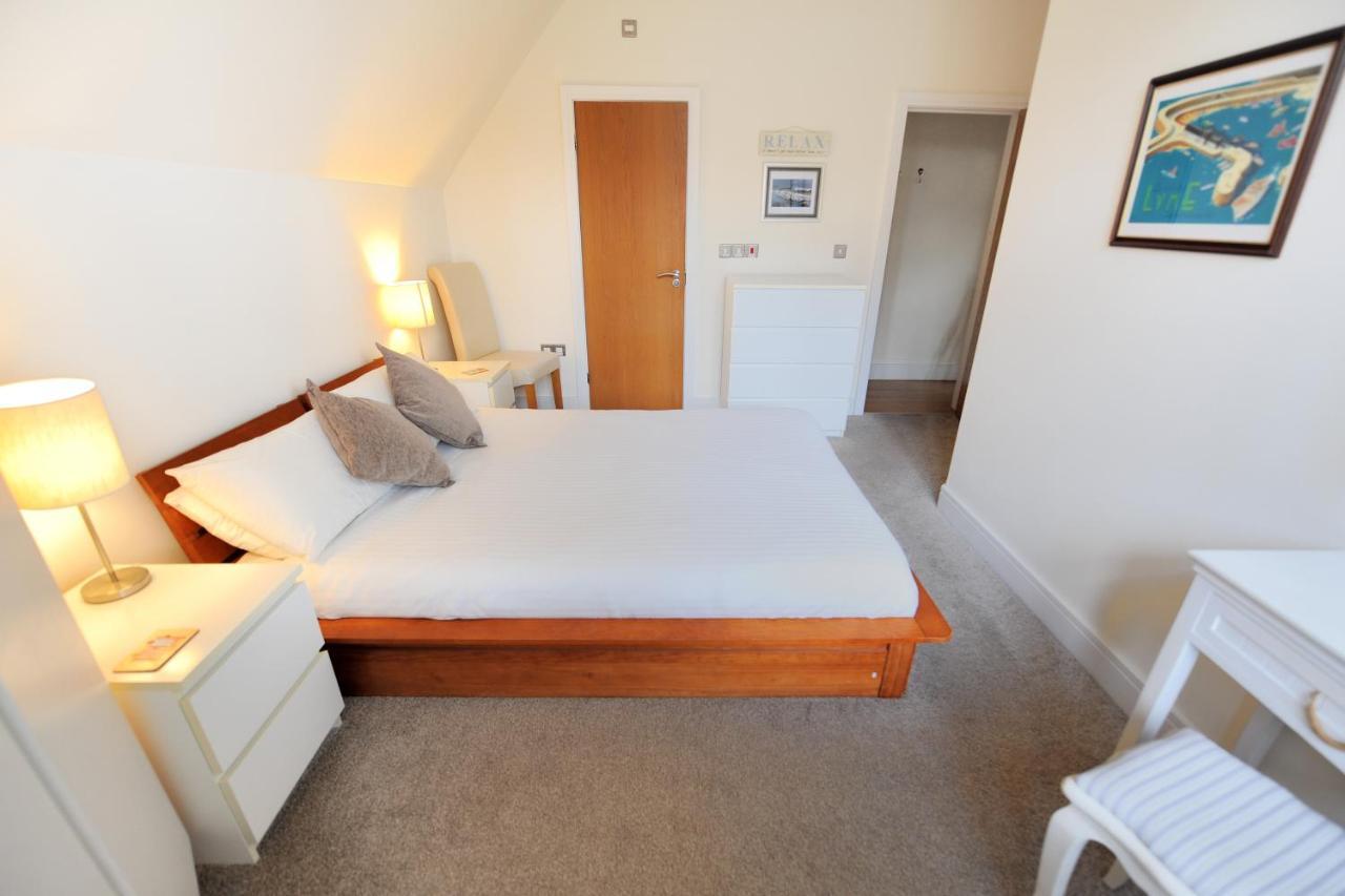 7 Coram Tower Apartment Lyme Regis Exterior photo